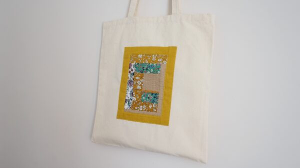 saffron mini quilt tote bag 2022 (10) (1) 80% Minimalist Patchwork and Handstitch Quilt Tote Bags, 2022