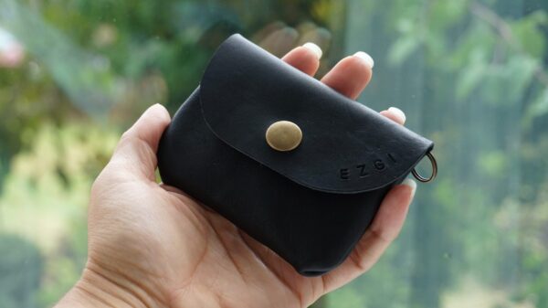 black leather coin purse keyfob 2023 (11) (1) Leather Coin Purse & Keyfob