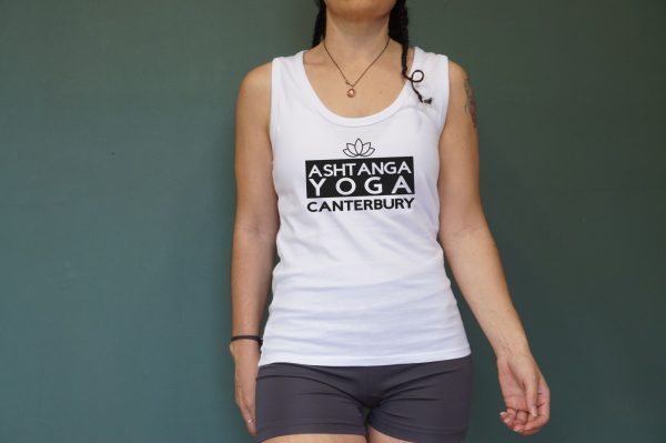 Organic Yoga Tanktop, Black, Slim Fit | Ashtanga Yoga Canterbury